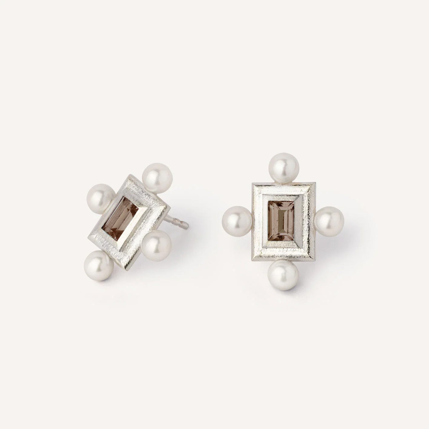 Earrings Structure
