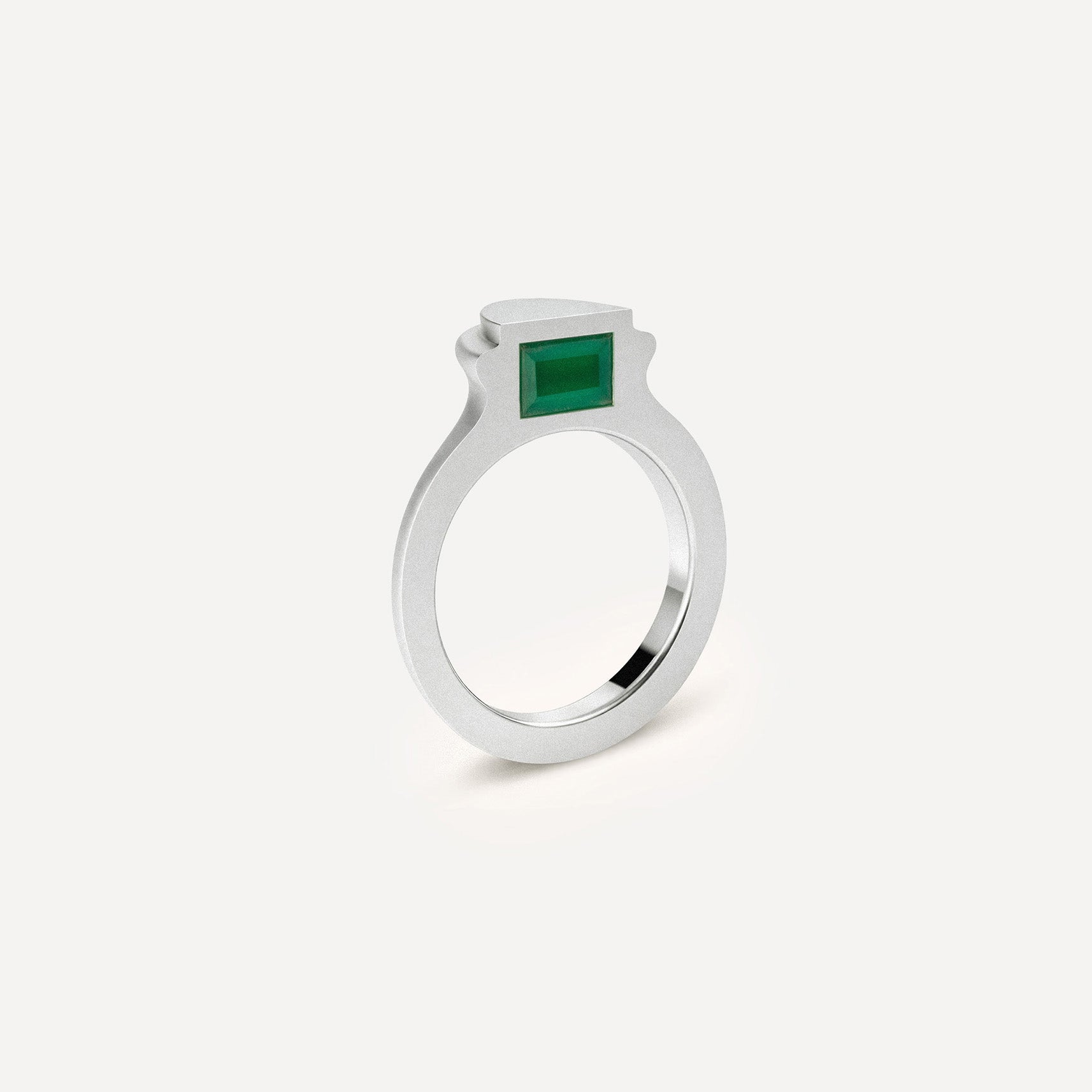 Silver signet ring with Chrysoprase on the side in 1 half of the ring.