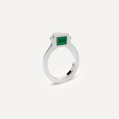 Silver signet ring with Chrysoprase on the side in 1 half of the ring.