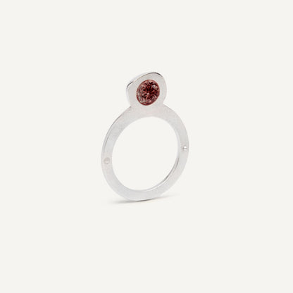 Silver signet ring with Red Garnet in 1 half of the ring. 