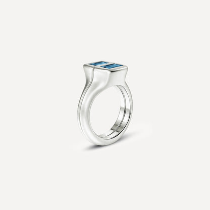 Silver signet ring with Blue Topaz and Rose Tourmaline in 2 halves of the ring. 