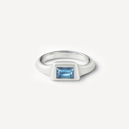 Silver signet ring with Blue Topaz and Rose Tourmaline in 2 halves of the ring. 