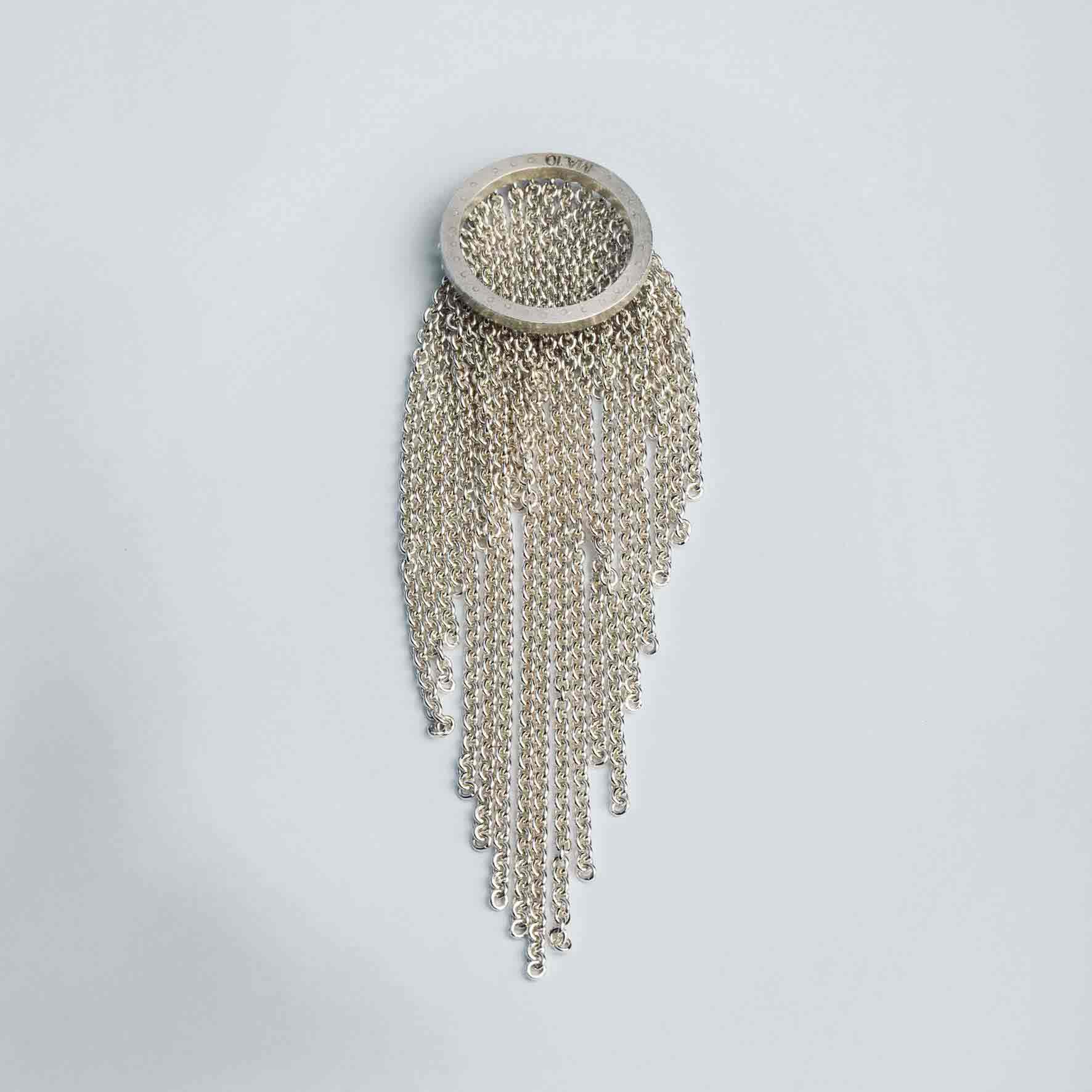 This silver ring offers sensation of water falling on your head, touching your skin, flowing down the body. Unique piece of jewelry. Handmade in Barcelona. 