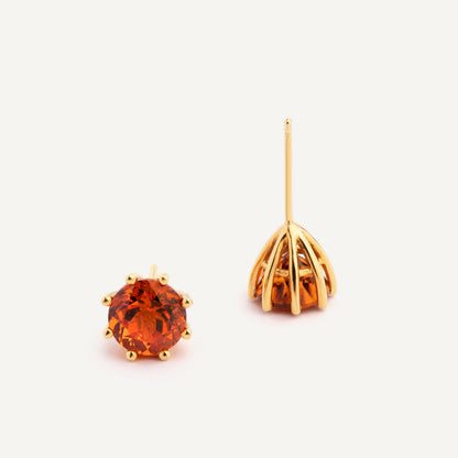 A pair of 18k yellow gold plated silver earrings featuring Madeira Citrine, designed for everyday wear. Handmade in Barcelona. 