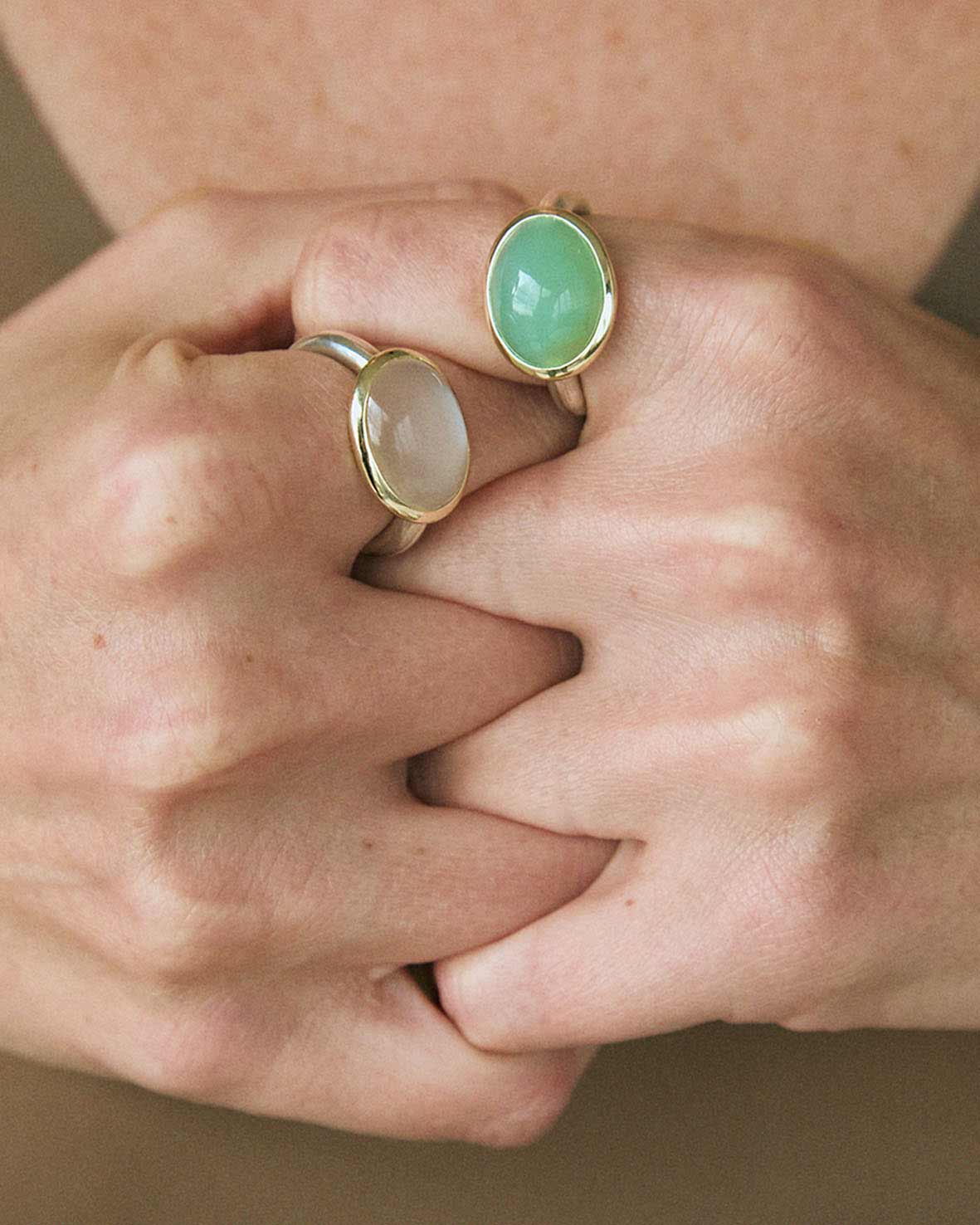 For this precious ring, I first found the gemstone — and only then made the ring. It consists out of soft, round shapes without sharp corners. The stone is set in warm 14K gold, giving it a quiet contrast I really like. Handmade piece of jewelry.