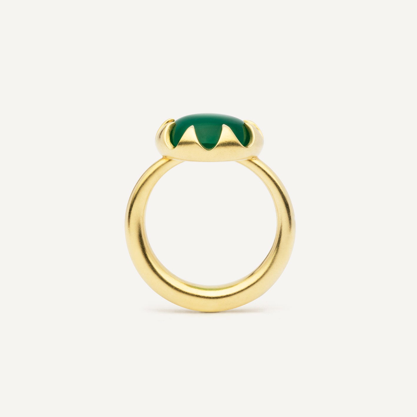 The construction of this 18K yellow gold plated silver ring came intuitively. It feels like energetic balance, but not the kind that keeps you still. More like the kind that pushes you forward. The deep green Chrysoprase gemstone adds its own layer: openness, new energy, curiosity. 