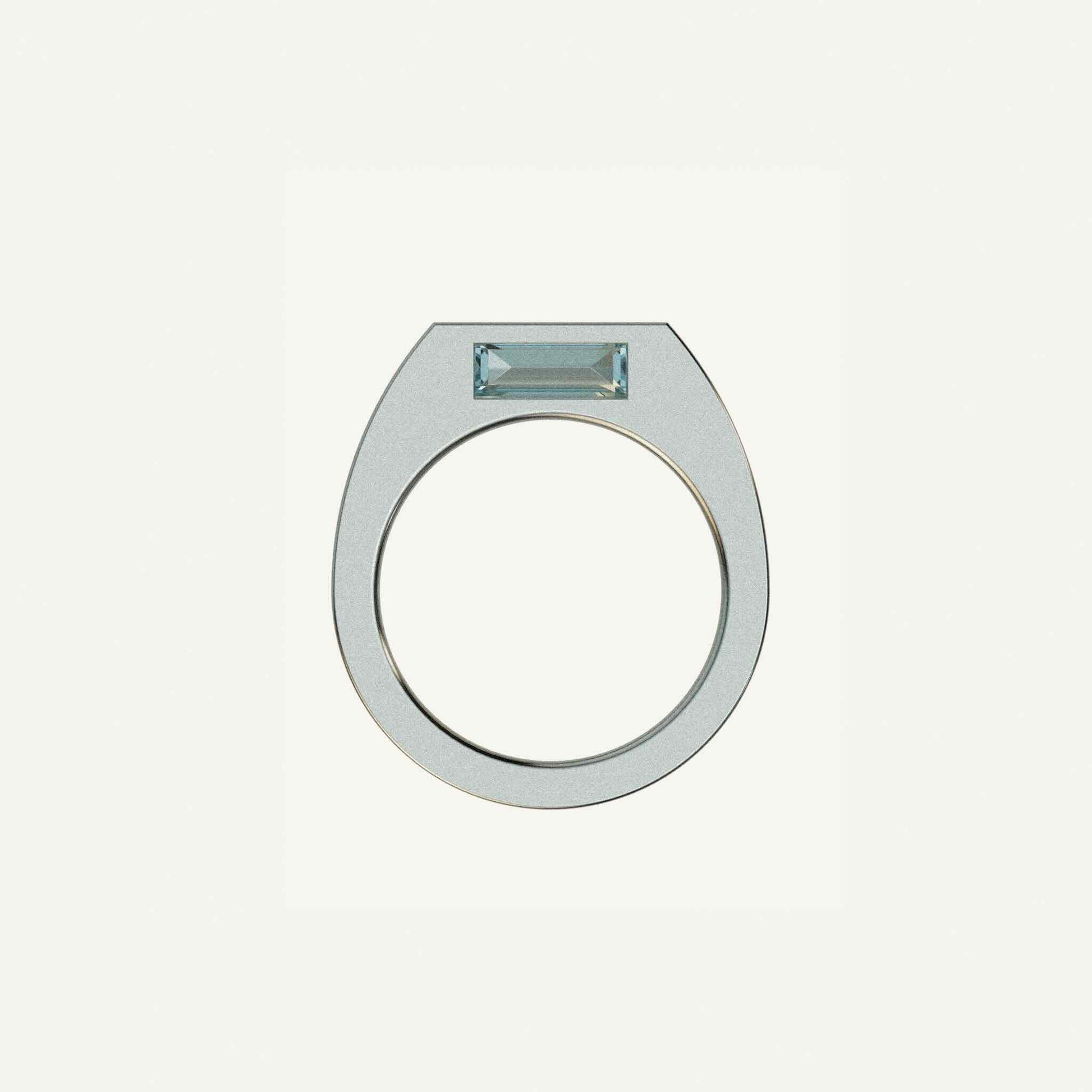 This silver signet ring is made of 2 parts. When it’s closed, it looks as if nothing’s happening. But when you open it — surprise — a hidden garden of gemstones inside. 