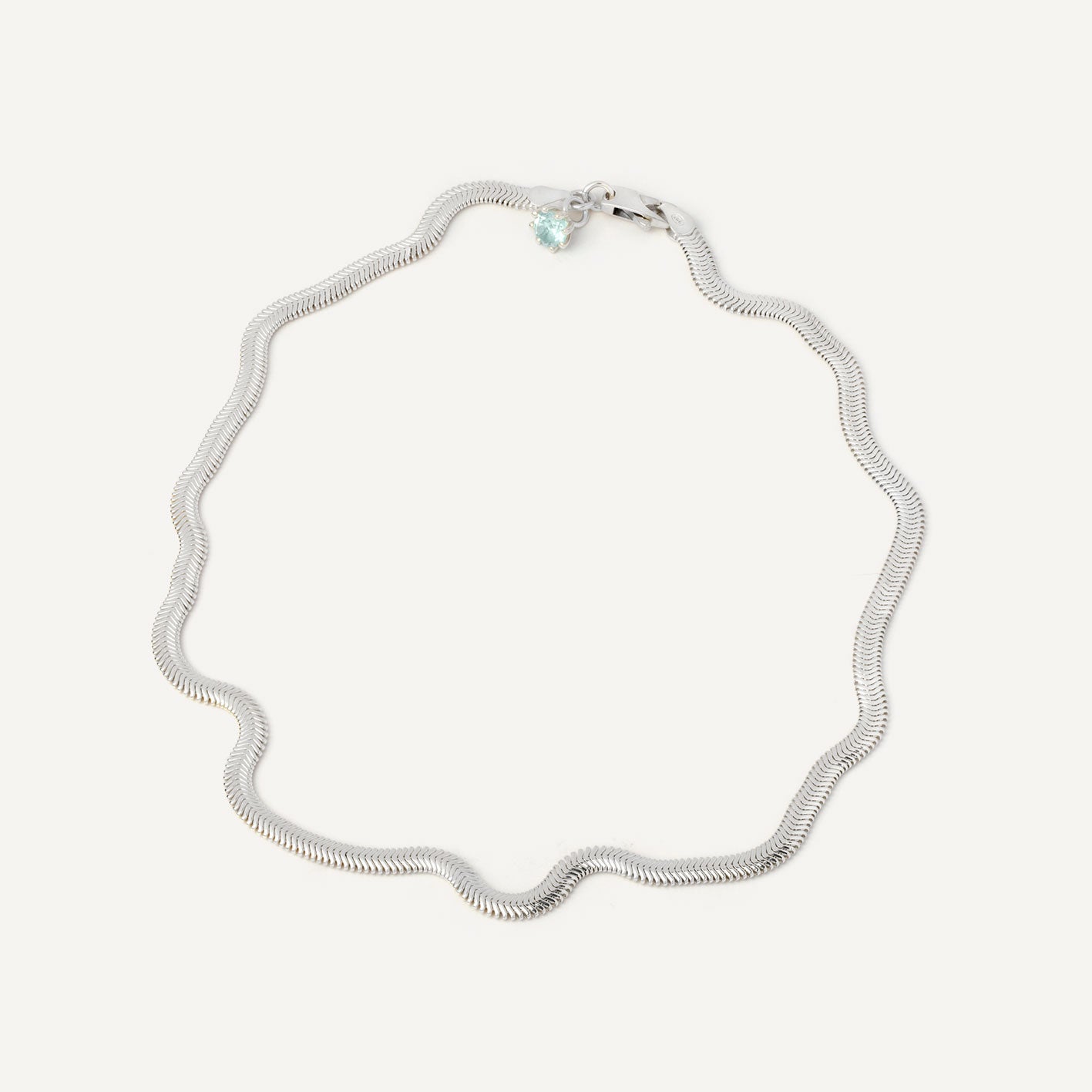 Silver thick chain with a gemstone at the back designed to be worn every day. Handmade in Barcelona. 