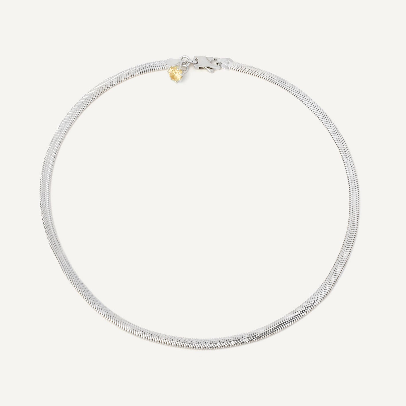 Silver thick chain with a gemstone at the back designed to be worn every day. Handmade in Barcelona. 