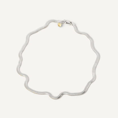 Silver thick chain with a gemstone at the back designed to be worn every day. Handmade in Barcelona. 